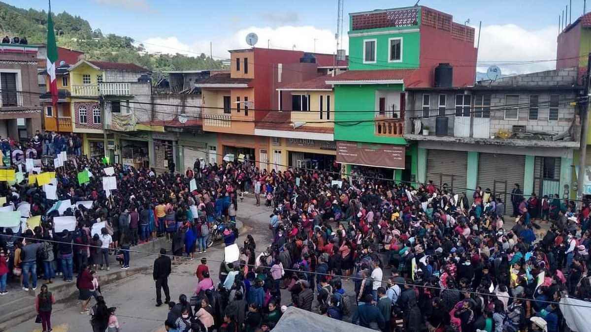 Protestan Padres De Familia De Tehuipango Por Falta De M S De Maestros